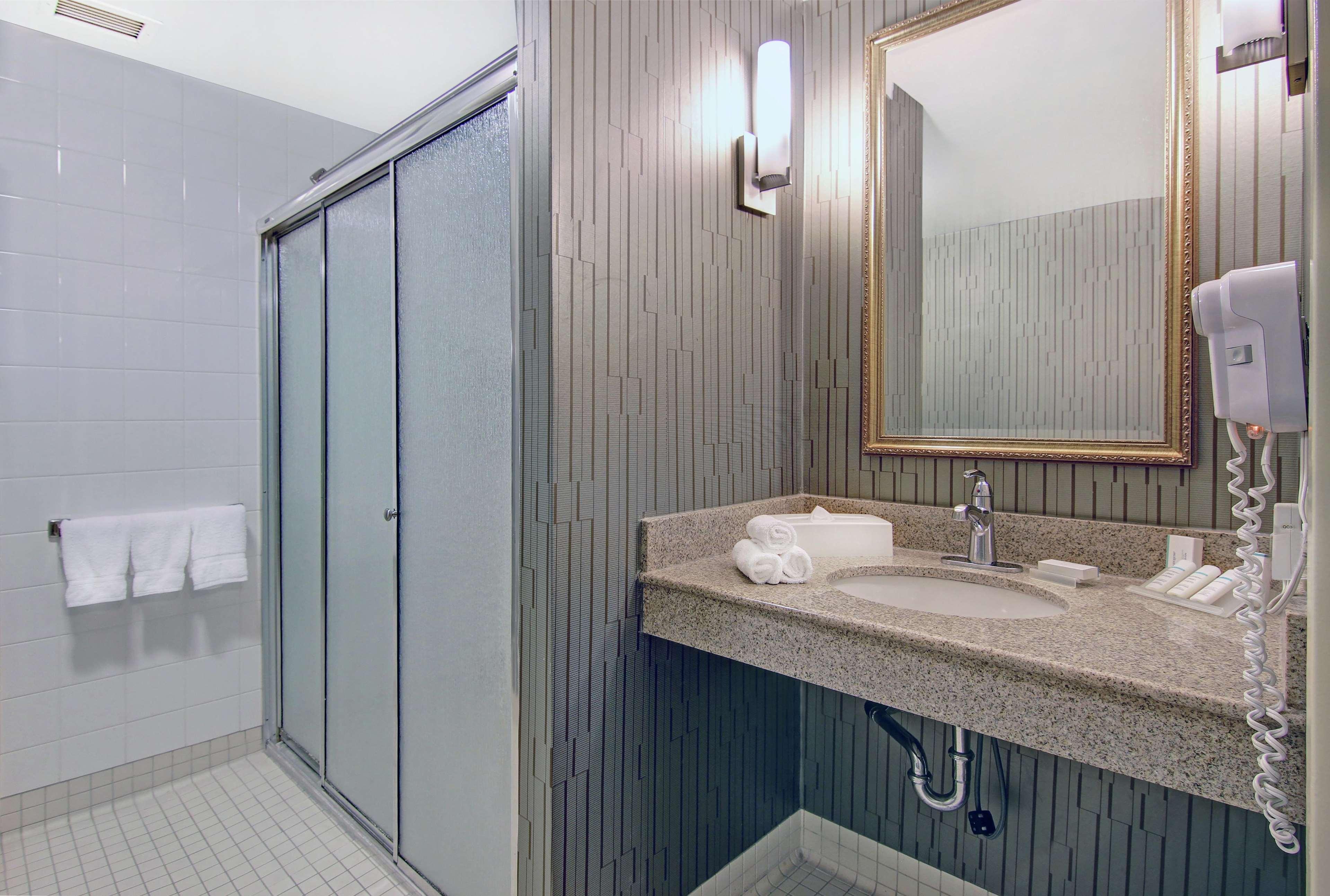 Hilton Garden Inn Toronto/Markham Торнхилл Экстерьер фото