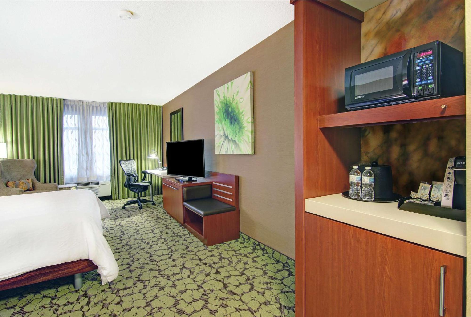 Hilton Garden Inn Toronto/Markham Торнхилл Экстерьер фото