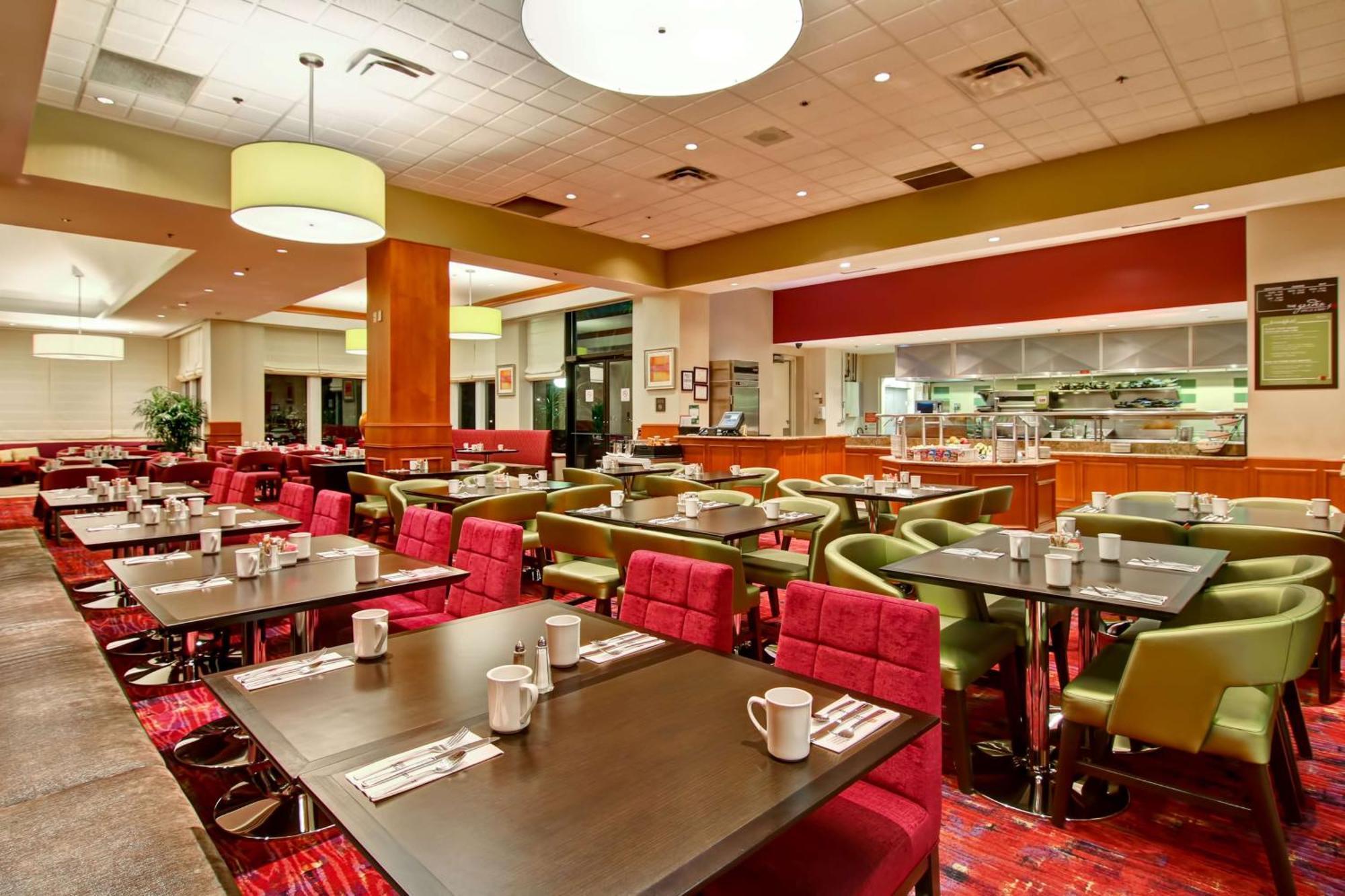 Hilton Garden Inn Toronto/Markham Торнхилл Экстерьер фото
